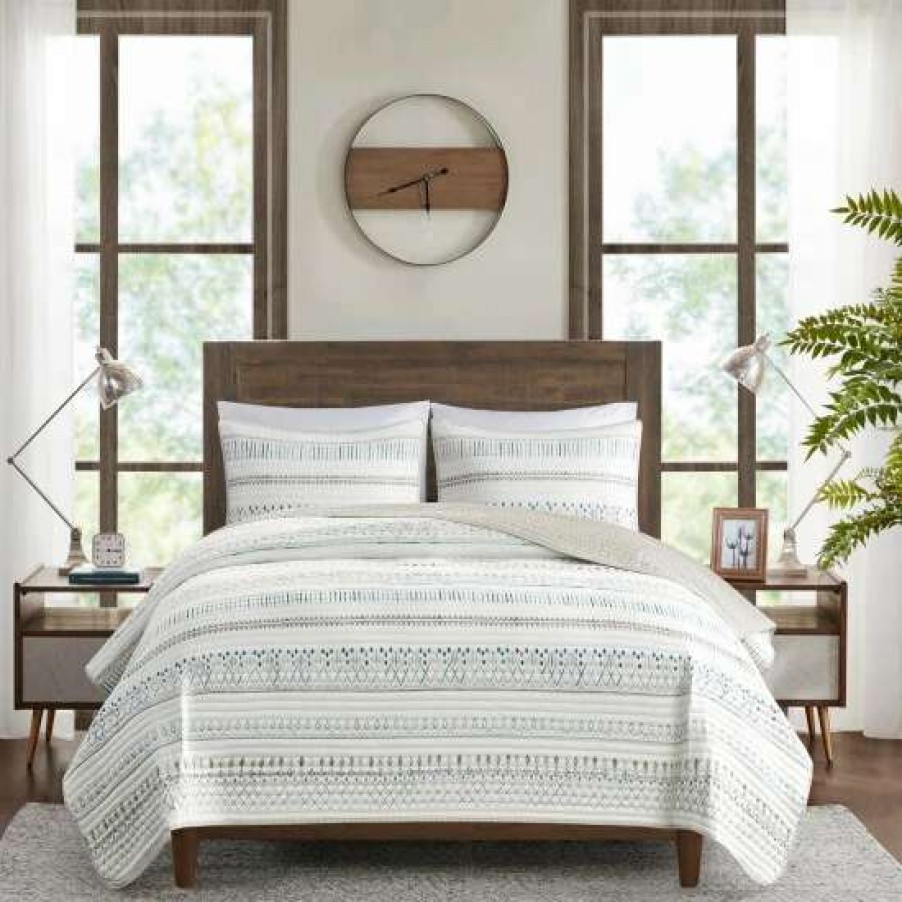 Wholesale Discount Madison Park Joshua 3 Piece Reversible Printed Microfiber Seersucker Coverlet Set Taupe Multi