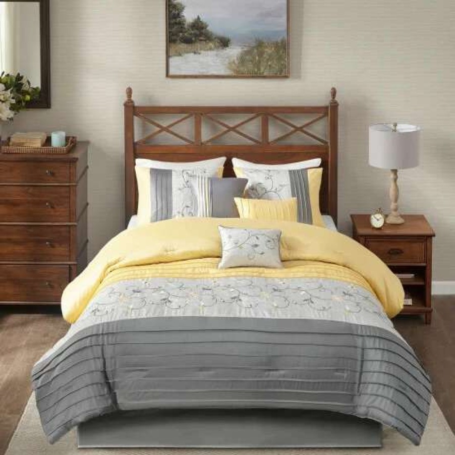 New Brand New Madison Park Belle Yellow 7 Piece Embroidered Comforter Set