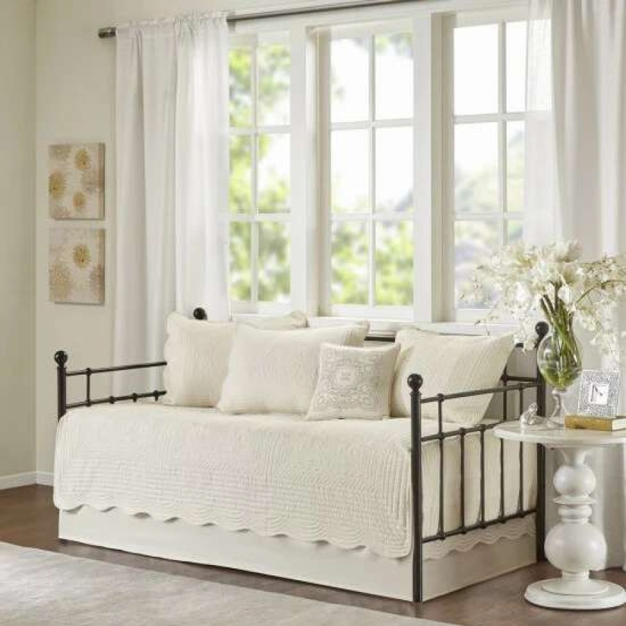 Hot New Madison Park Venice Cream 6 Pieces Quilted Daybed Cover Set With Scalloped Edges