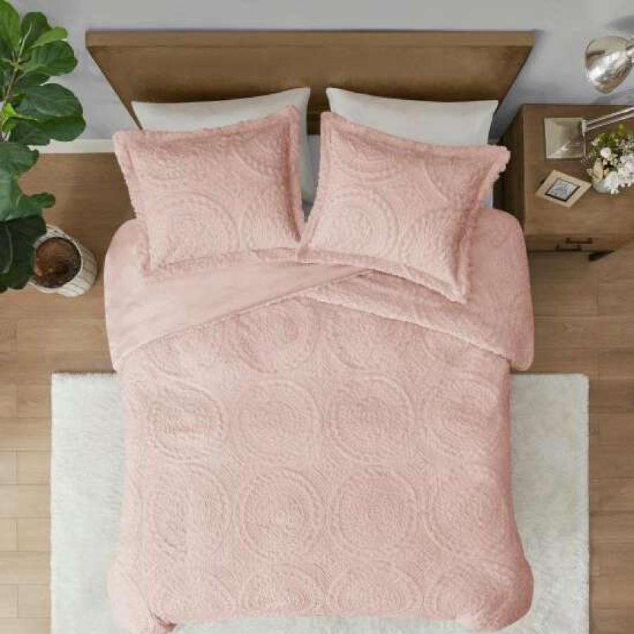 Wholesale Wholesale Madison Park Nova Embroidered Medallion Faux Fur Plush Comforter Set