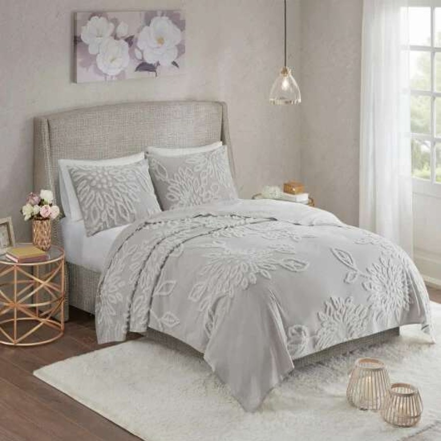 Hot Buy Madison Park Pansy Grey/ White Tufted Cotton Chenille Floral Coverlet Set