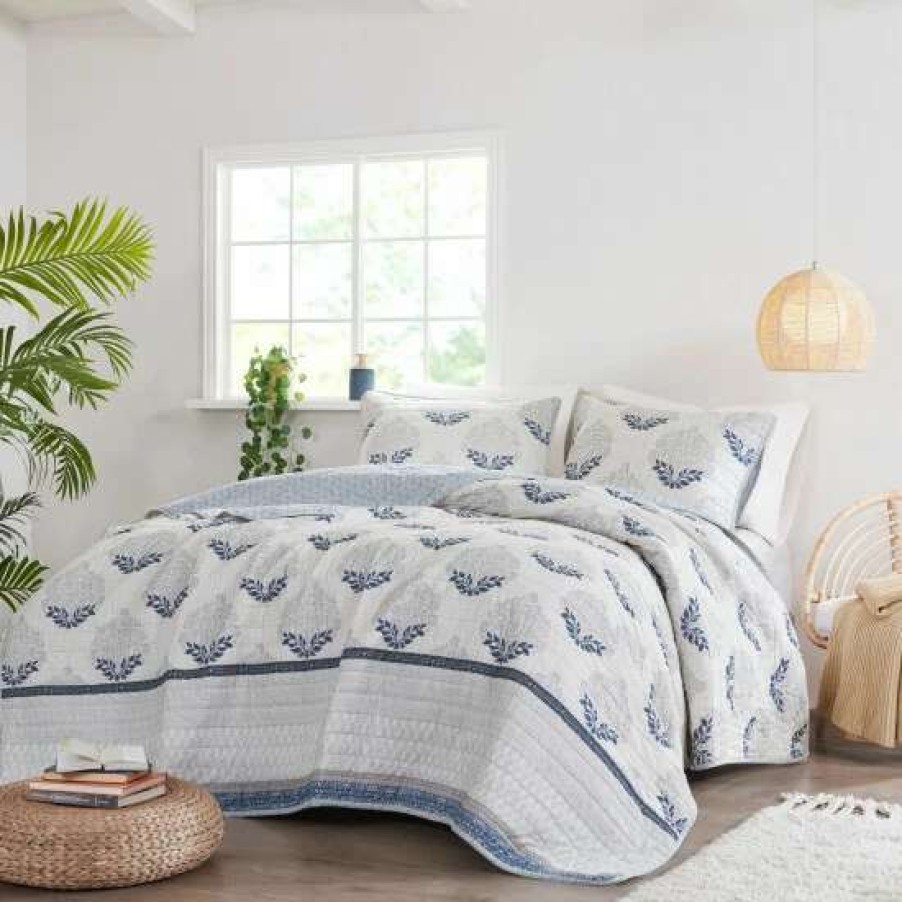 Wholesale Buy Madison Park Patricia Reversible Cotton Coverlet Set