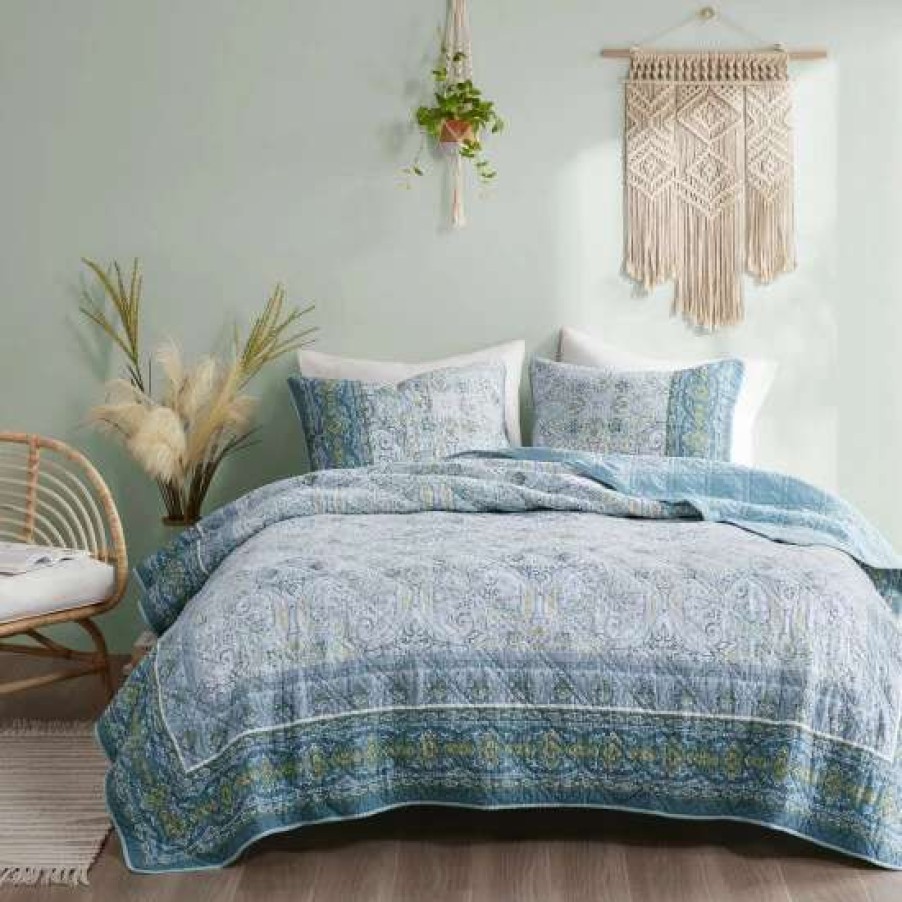 New Budget Madison Park Gaia Reversible Cotton Coverlet Set