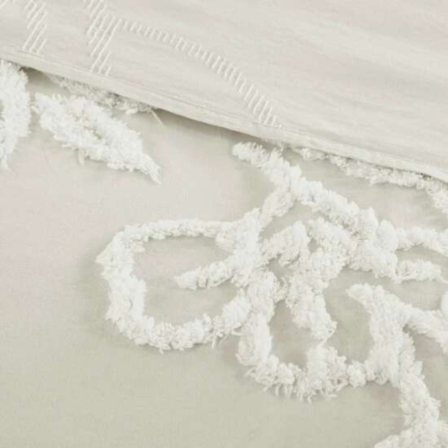 Wholesale Budget Madison Park Pansy Off White Tufted Cotton Chenille Floral Coverlet Set